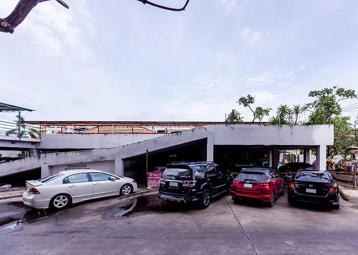 Latin Garden 酒店 曼谷