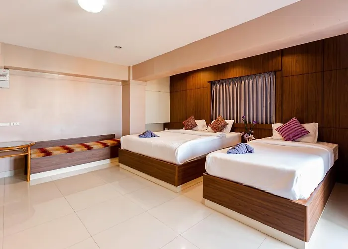 Hotel Latin Garden