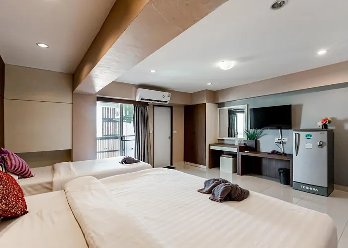 Hotel Latin Garden 2*