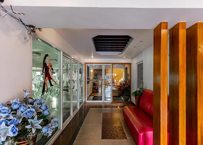Hotel Latin Garden 2*